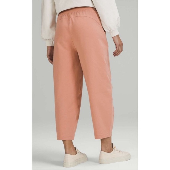 LULULEMON | LA Barrel Leg Pant in Pink Savannah Pastel Athleisure - Size US 6 - Picture 2 of 6